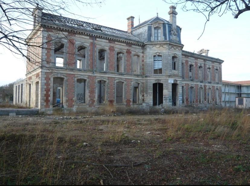 Hotel Et Spa Du Chateau ラゴール エクステリア 写真